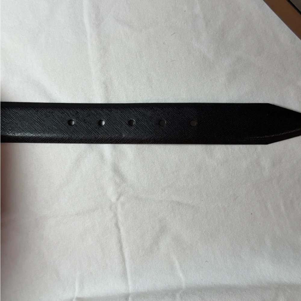 Like New Nordstrom Size 36 Genuine Leather Black Textured Designer Belt